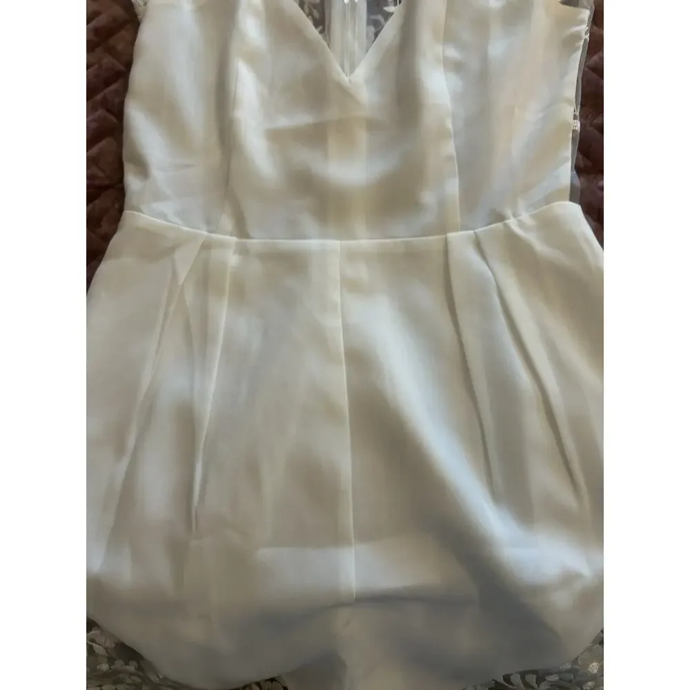 Revolve NBD Sz X-Small Ivory Picnic Day Embroidered Sheer Lace Mesh Short Romper